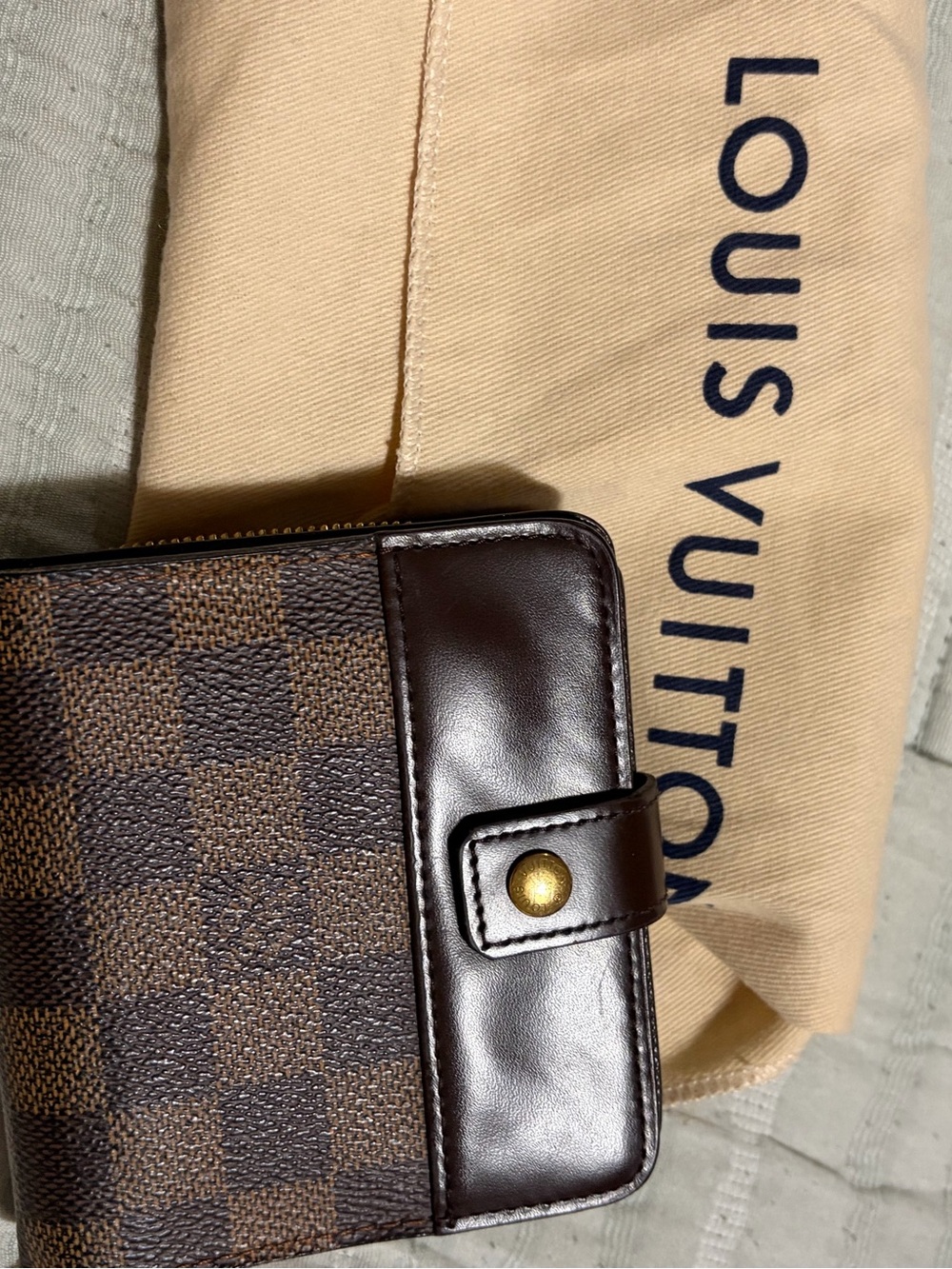 Louis Vuitton Brown Damier Canvas compact Wallet